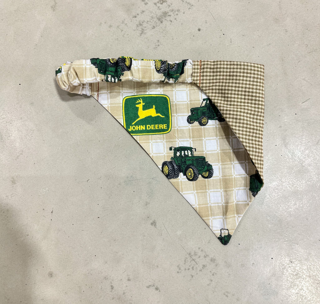 Elastic Reversible Pet Bandana (Varying Sizes)