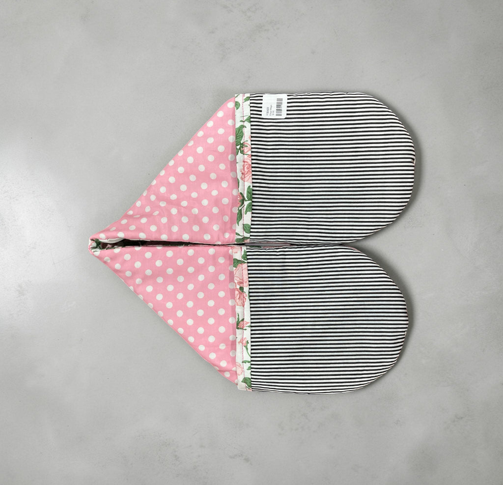 Double Mitt Pot Holder