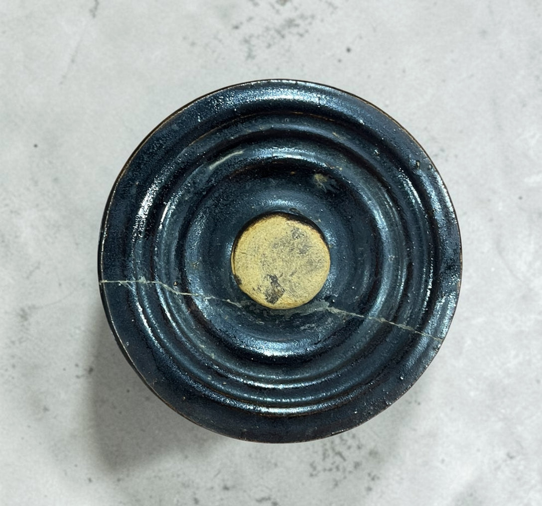 Antique Stoneware With Lid and Bail Handle