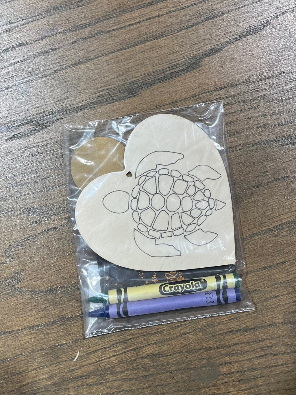 DIY Wooden Ornament Coloring Kit, Unpainted